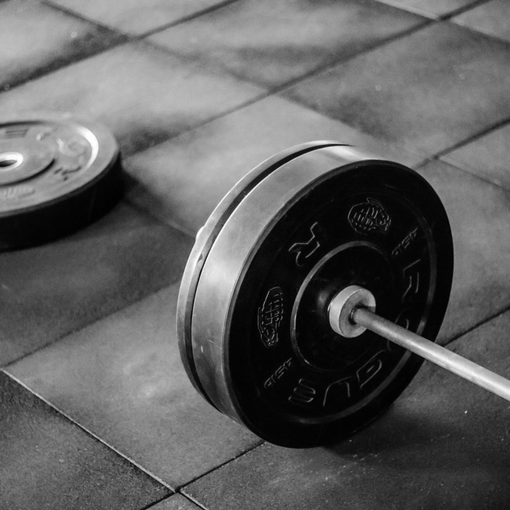 Adjustable dumbbell